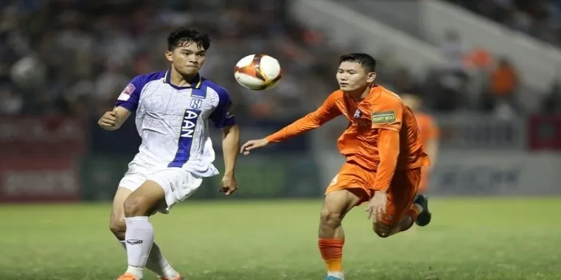 Phân tích chiến thuật để xem đội nào mạnh hơn